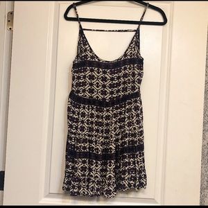 Brandy Melville "Jada" Swing-Dress